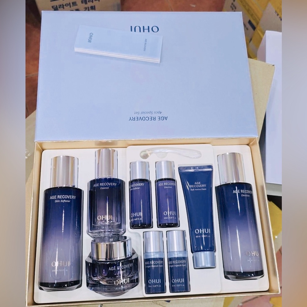 OHUI Age Recovery Collagen 4 pcs Special Set O HUI